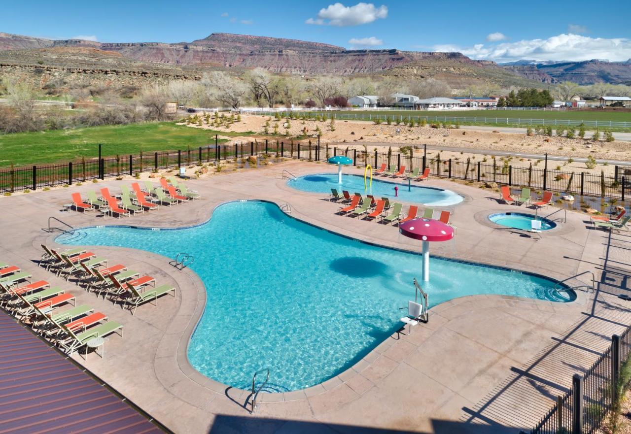 Fairfield Inn & Suites By Marriott Virgin Zion National Park Exterior photo